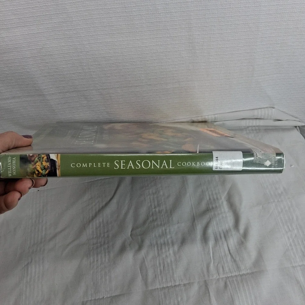 Williams-Sonoma Complete Seasonal Cookbook Hard Cover Ex-Library